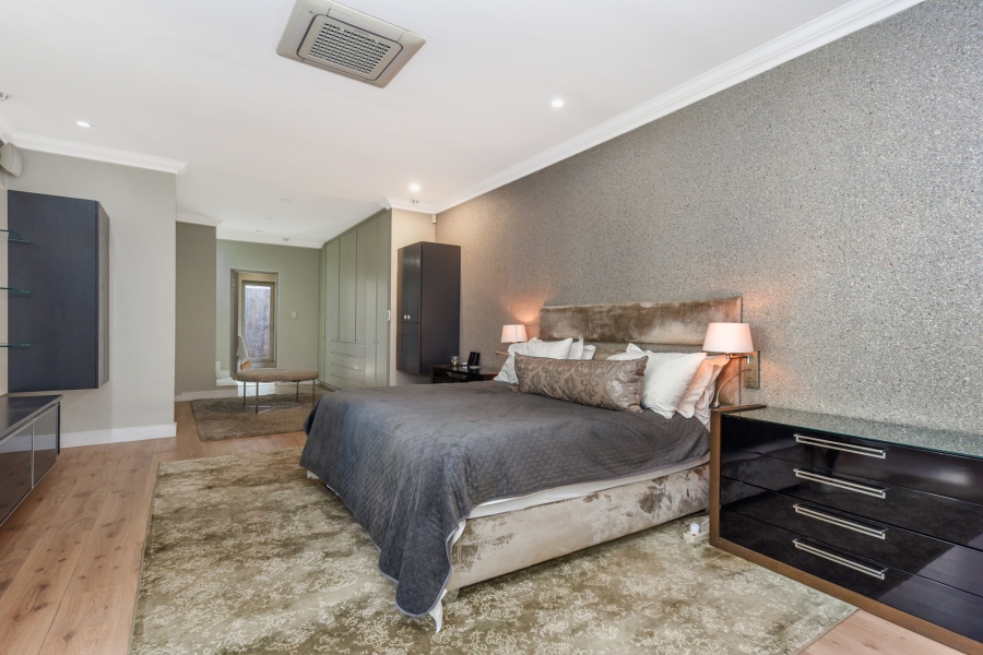 4 Bedroom Property for Sale in Gallo Manor Gauteng