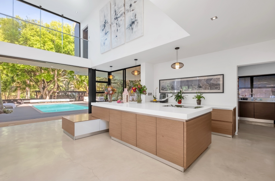 4 Bedroom Property for Sale in Greenside Gauteng