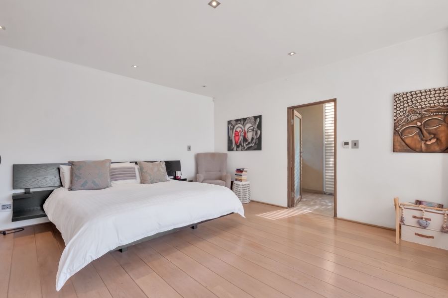 4 Bedroom Property for Sale in Greenside Gauteng