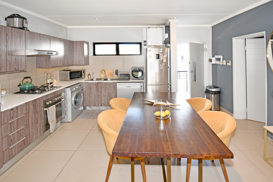 2 Bedroom Property for Sale in Morningside Gauteng