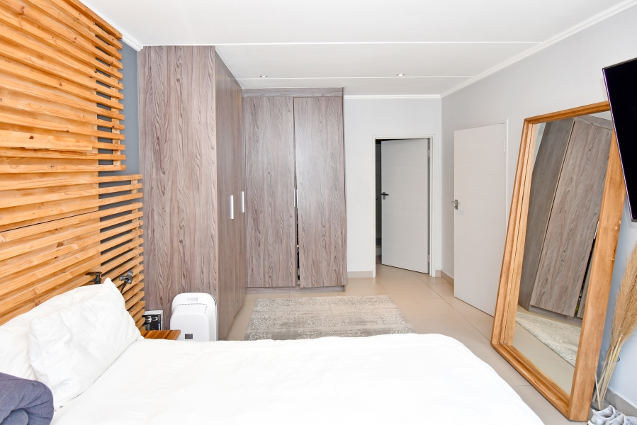 2 Bedroom Property for Sale in Morningside Gauteng