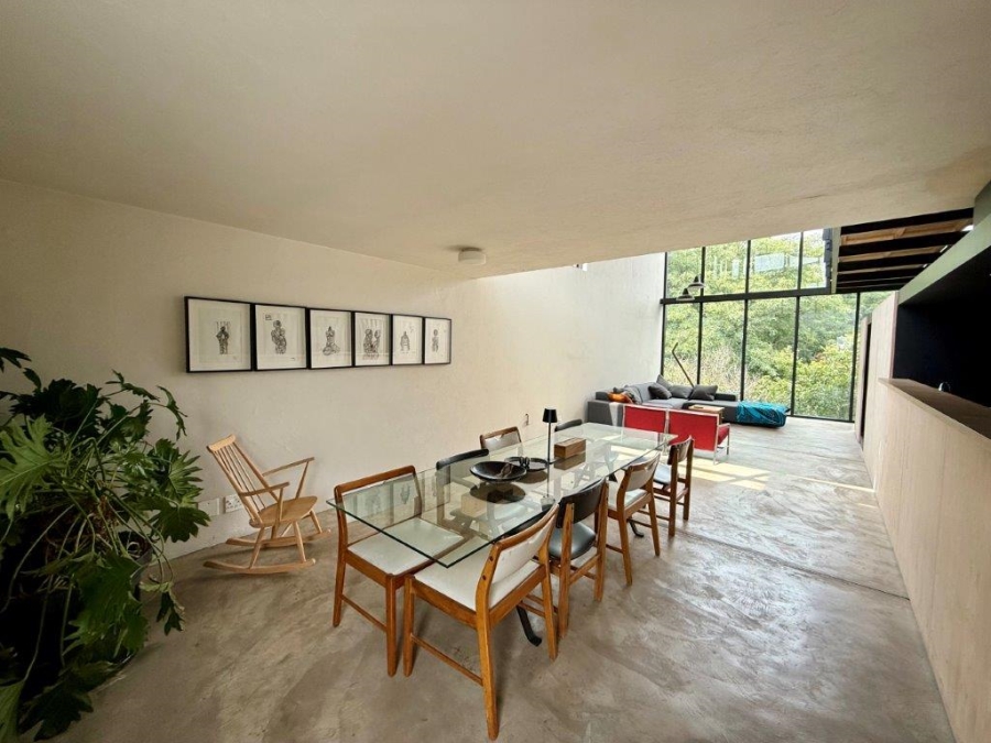 1 Bedroom Property for Sale in Milpark Gauteng