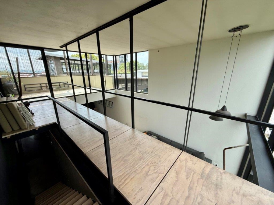 1 Bedroom Property for Sale in Milpark Gauteng