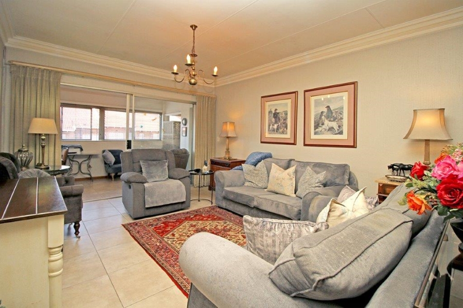 2 Bedroom Property for Sale in Hyde Park Gauteng