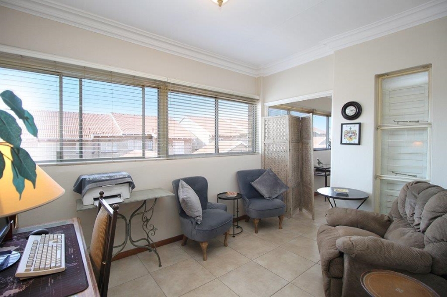 2 Bedroom Property for Sale in Hyde Park Gauteng