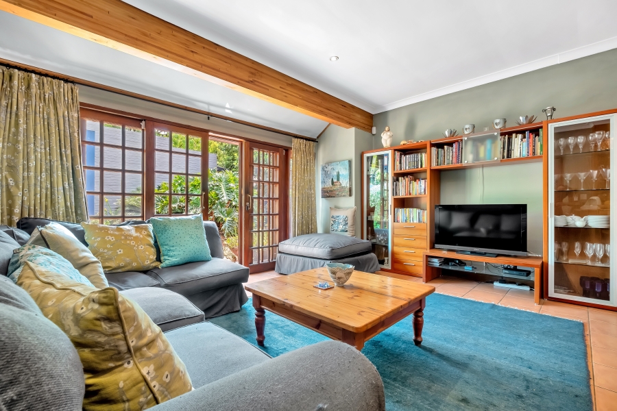 4 Bedroom Property for Sale in Linden Gauteng