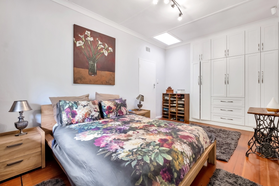 4 Bedroom Property for Sale in Linden Gauteng