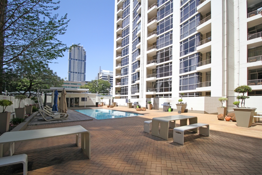 To Let 2 Bedroom Property for Rent in Sandown Gauteng