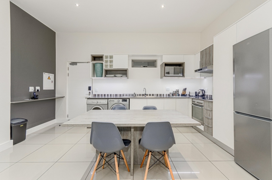 2 Bedroom Property for Sale in Rosebank Gauteng