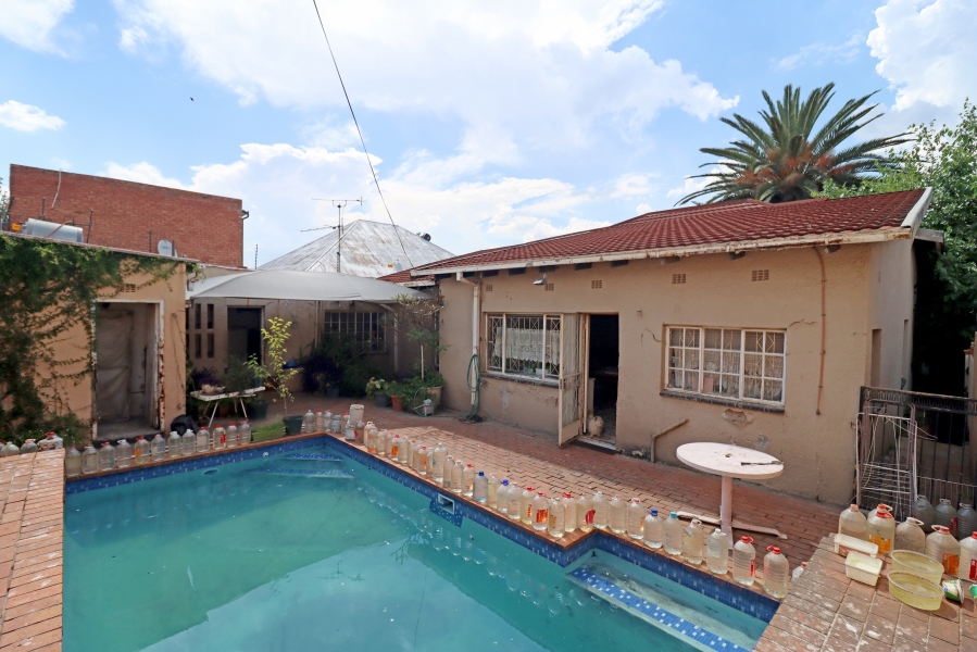 4 Bedroom Property for Sale in Orange Grove Gauteng