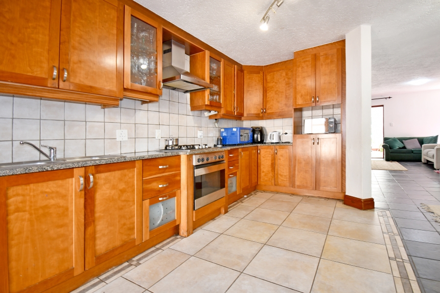 3 Bedroom Property for Sale in The Gardens Gauteng