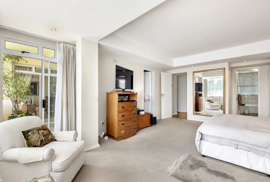 3 Bedroom Property for Sale in Illovo Gauteng