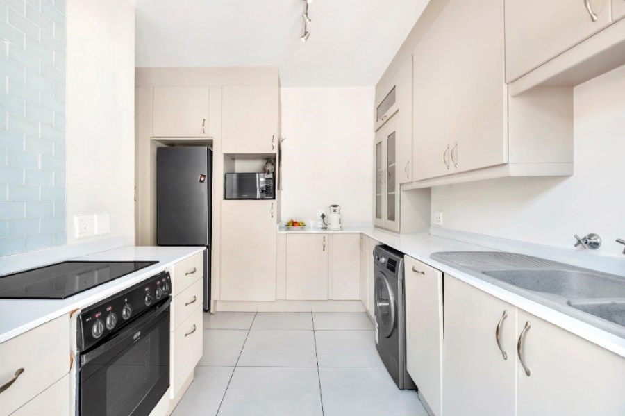 2 Bedroom Property for Sale in Victory Park Gauteng