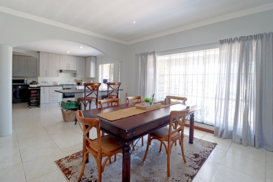 4 Bedroom Property for Sale in Rembrandt Park Gauteng