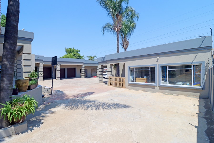 4 Bedroom Property for Sale in Rembrandt Park Gauteng