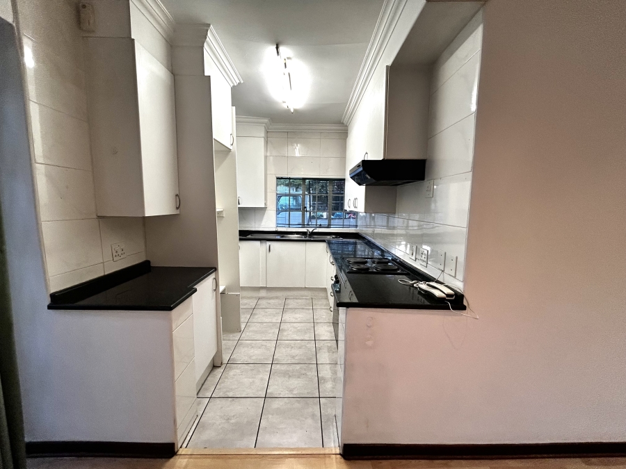 To Let 2 Bedroom Property for Rent in The Gardens Gauteng