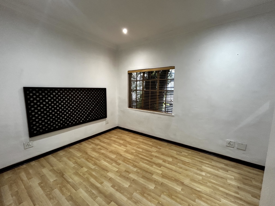 To Let 2 Bedroom Property for Rent in The Gardens Gauteng