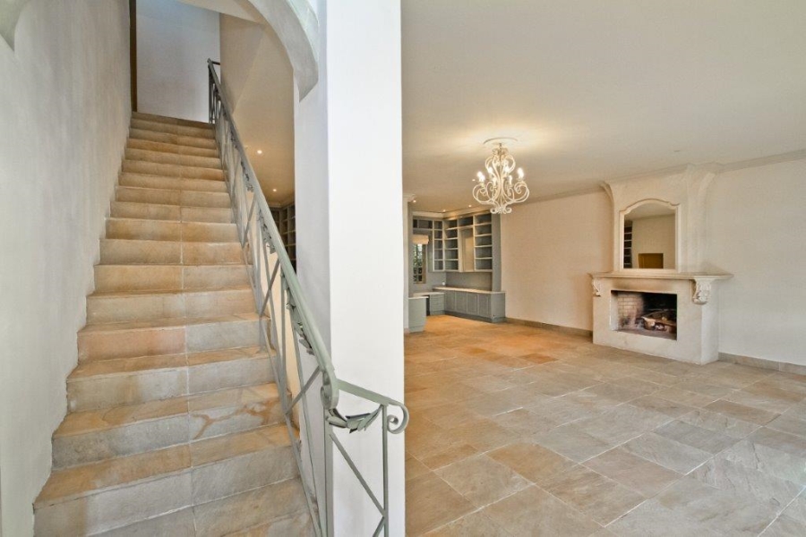 To Let 2 Bedroom Property for Rent in Westcliff Gauteng