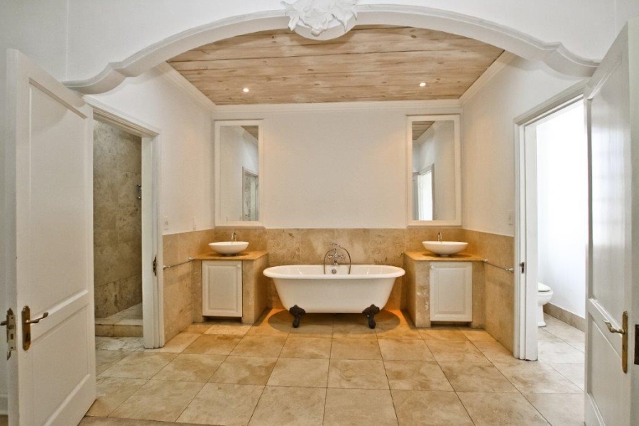 To Let 2 Bedroom Property for Rent in Westcliff Gauteng