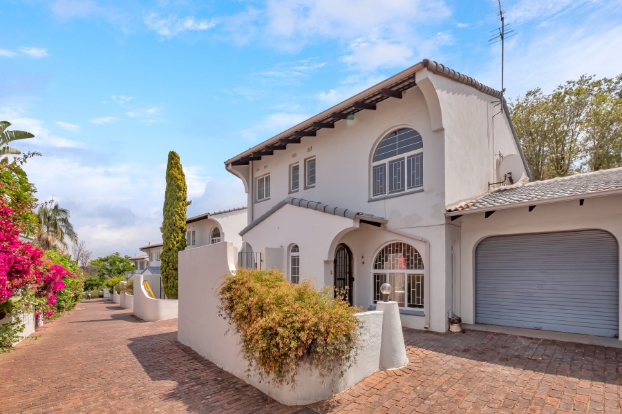 3 Bedroom Property for Sale in Morningside Manor Gauteng
