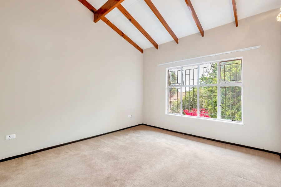 3 Bedroom Property for Sale in Morningside Manor Gauteng