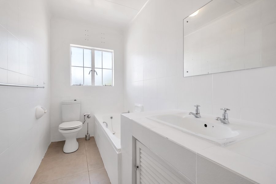 3 Bedroom Property for Sale in Morningside Manor Gauteng