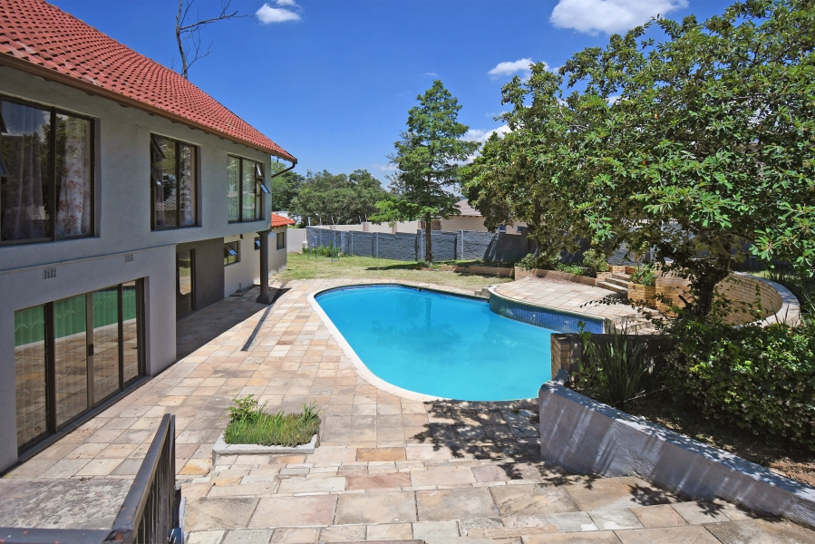 4 Bedroom Property for Sale in Bryanston Gauteng