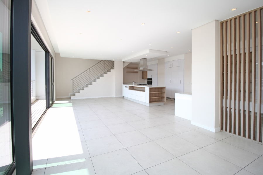 3 Bedroom Property for Sale in Glenadrienne Gauteng