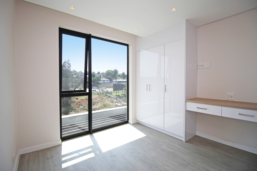 3 Bedroom Property for Sale in Glenadrienne Gauteng