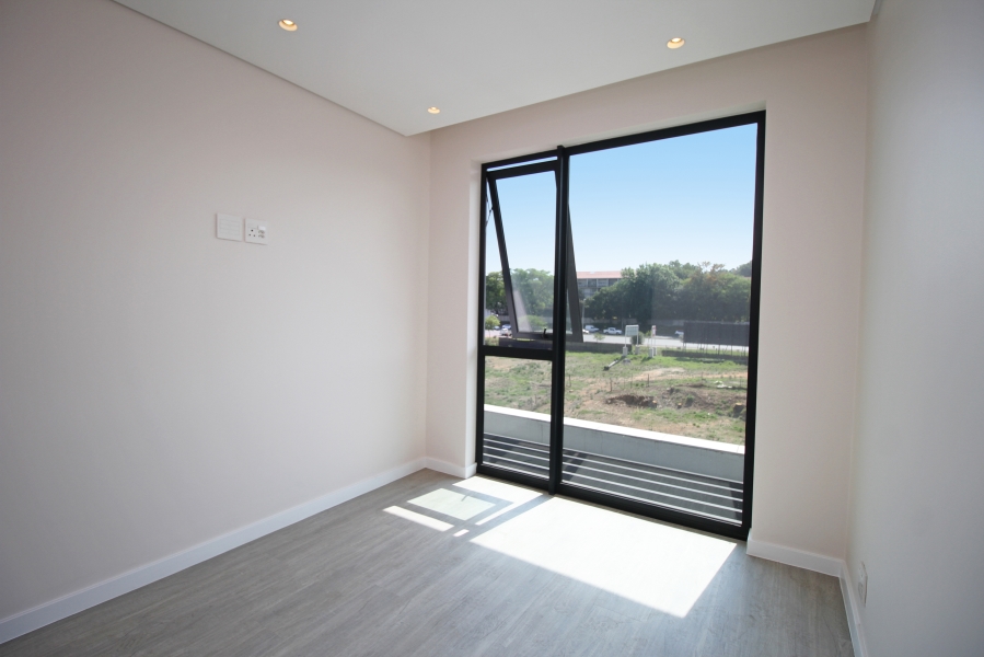 3 Bedroom Property for Sale in Glenadrienne Gauteng