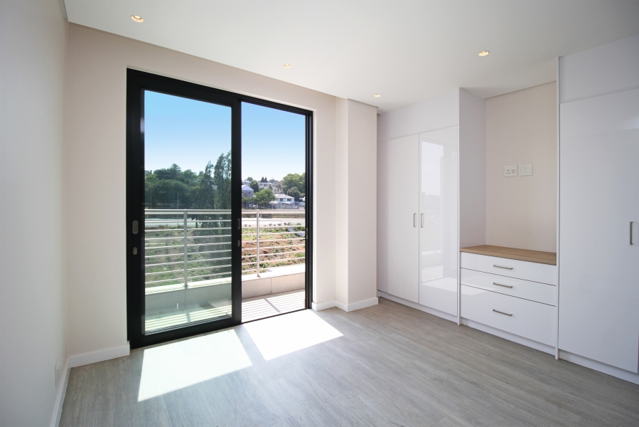 3 Bedroom Property for Sale in Glenadrienne Gauteng