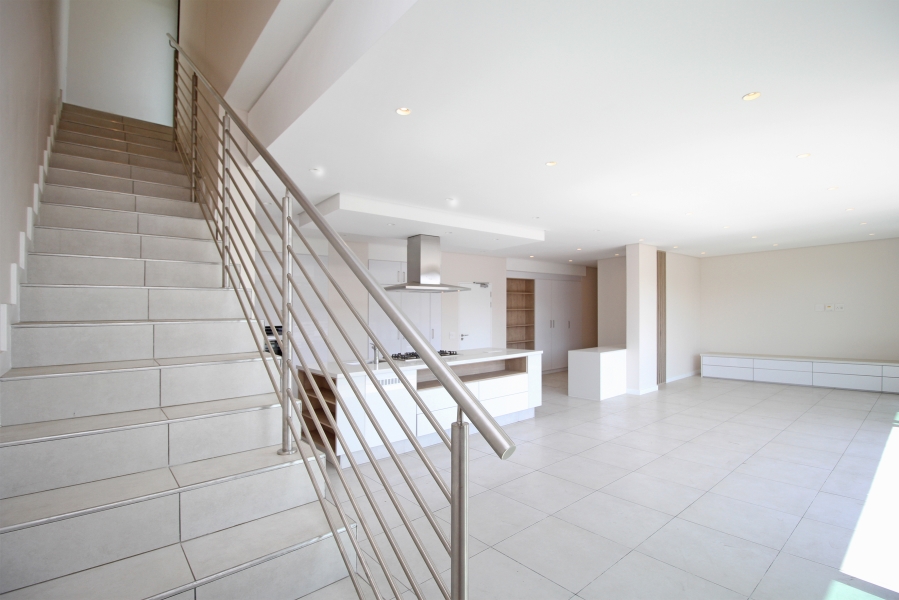 3 Bedroom Property for Sale in Glenadrienne Gauteng