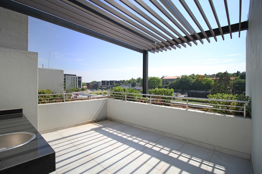 3 Bedroom Property for Sale in Glenadrienne Gauteng