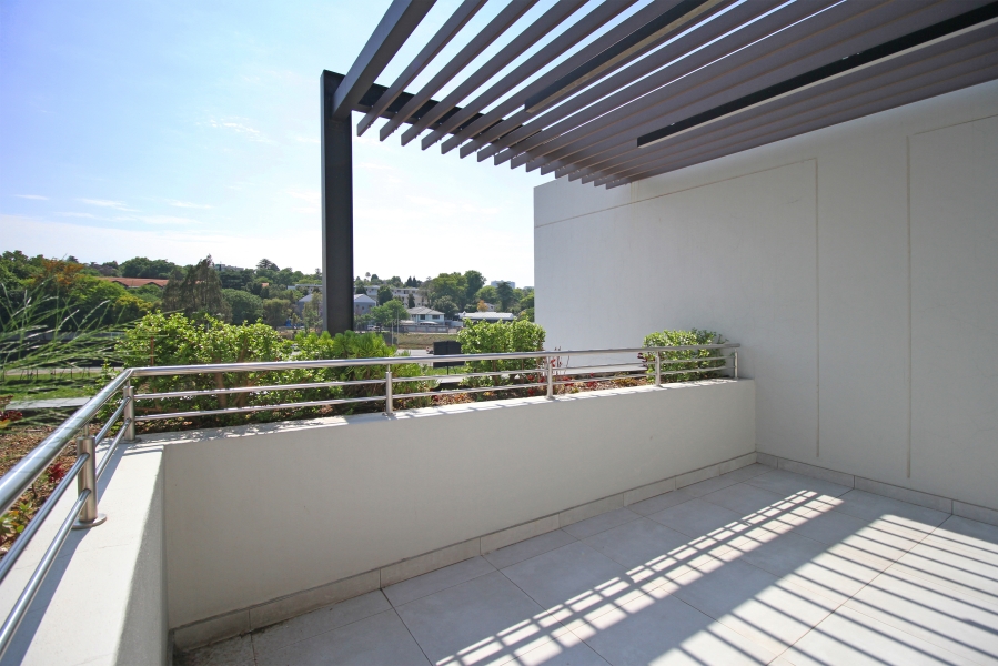 3 Bedroom Property for Sale in Glenadrienne Gauteng