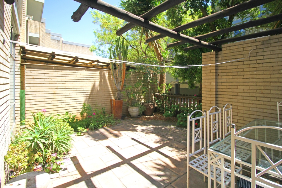 2 Bedroom Property for Sale in Norwood Gauteng