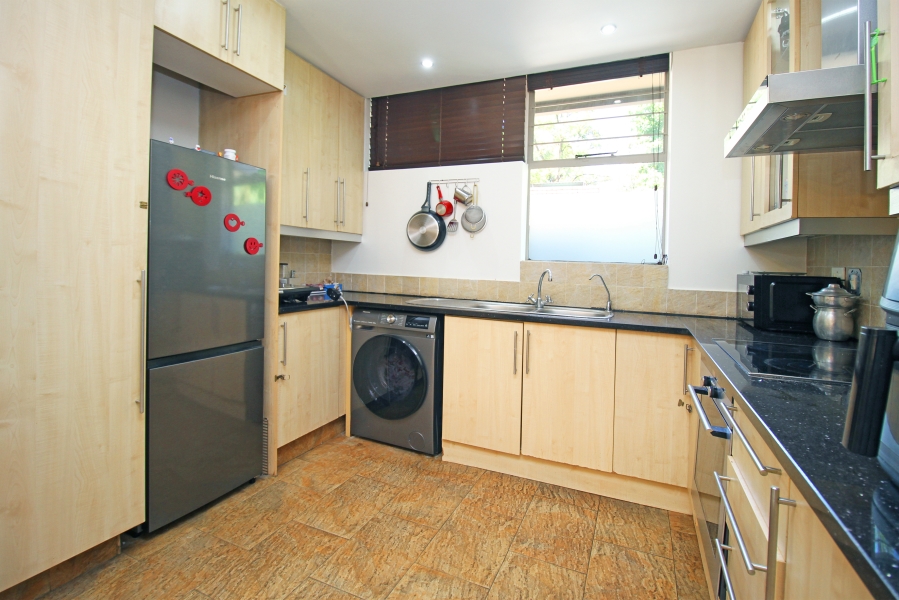 2 Bedroom Property for Sale in Norwood Gauteng