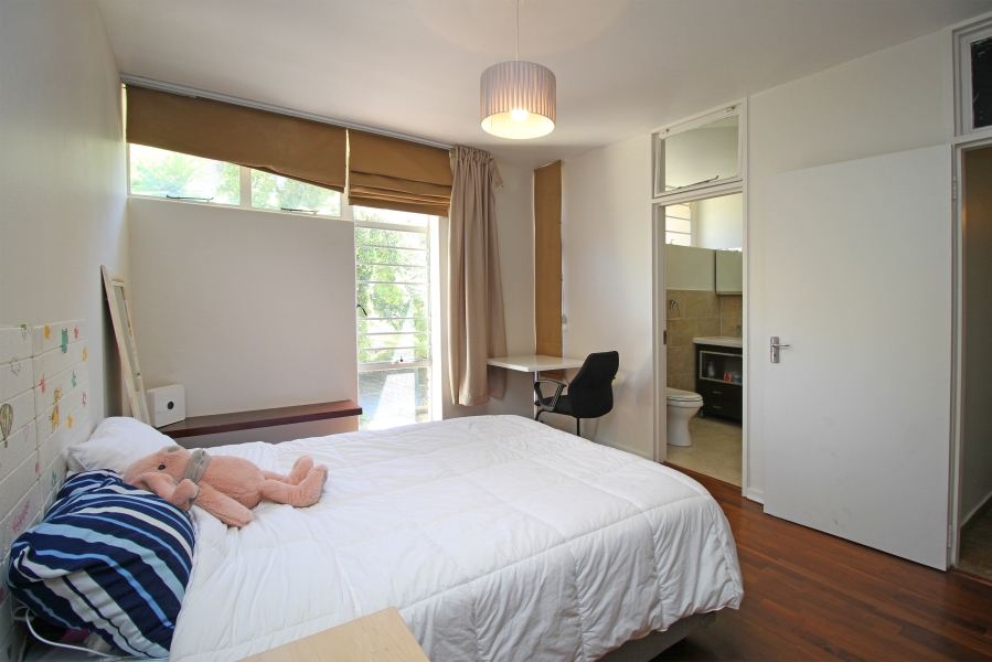 2 Bedroom Property for Sale in Norwood Gauteng