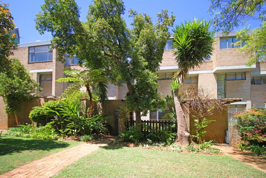2 Bedroom Property for Sale in Norwood Gauteng