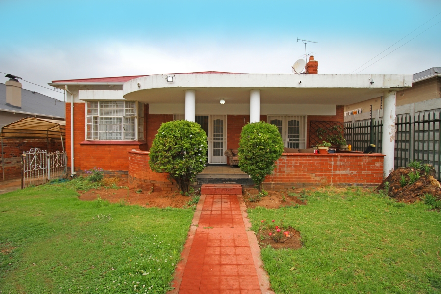 3 Bedroom Property for Sale in Orange Grove Gauteng