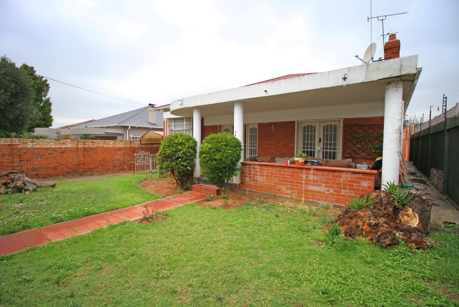 3 Bedroom Property for Sale in Orange Grove Gauteng