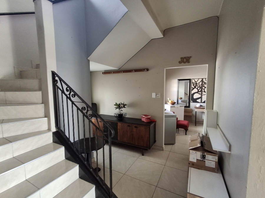 3 Bedroom Property for Sale in Orange Grove Gauteng