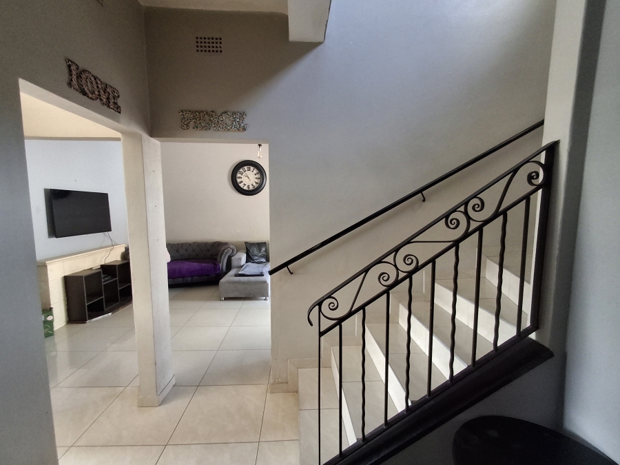 3 Bedroom Property for Sale in Orange Grove Gauteng