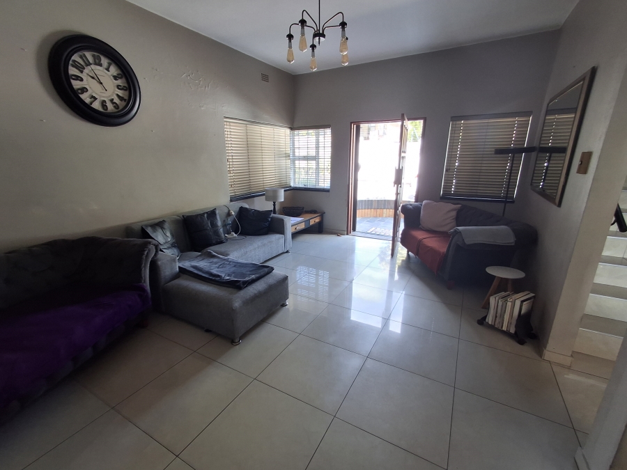 3 Bedroom Property for Sale in Orange Grove Gauteng