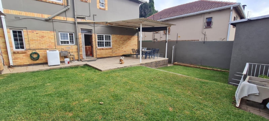 3 Bedroom Property for Sale in Orange Grove Gauteng