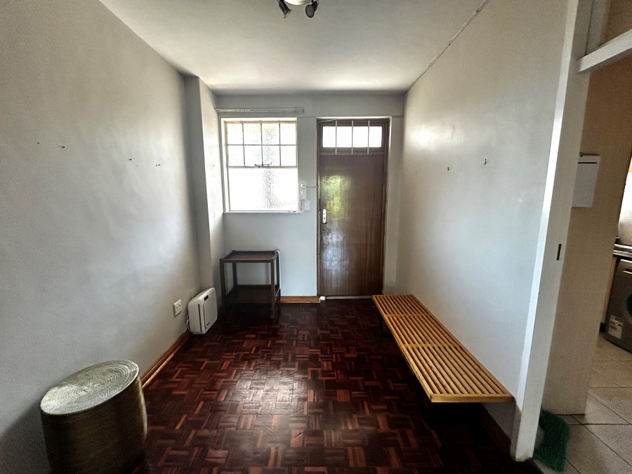 To Let 1 Bedroom Property for Rent in Killarney Gauteng
