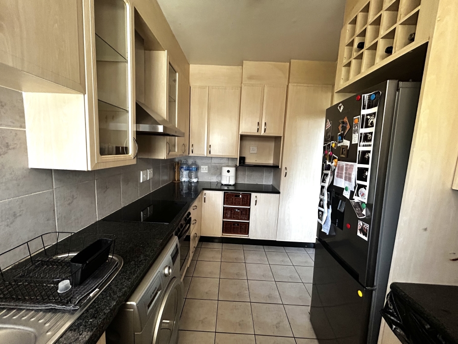 To Let 1 Bedroom Property for Rent in Killarney Gauteng