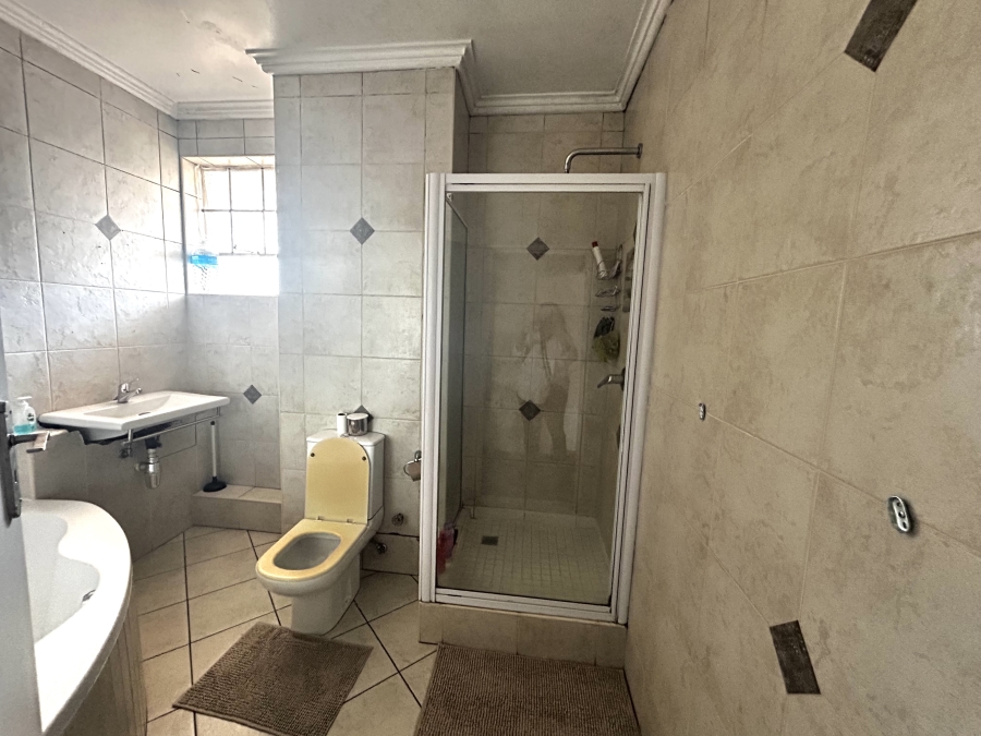 To Let 1 Bedroom Property for Rent in Killarney Gauteng