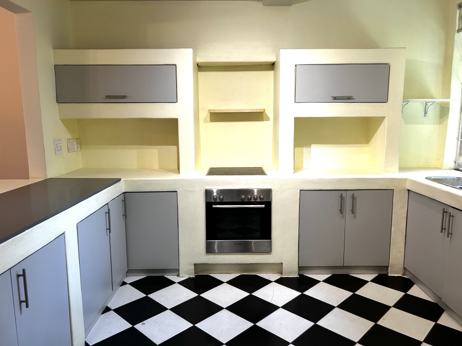 To Let 3 Bedroom Property for Rent in Killarney Gauteng