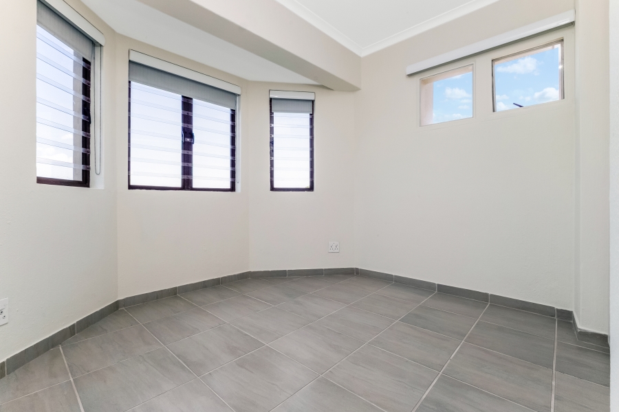 2 Bedroom Property for Sale in Morningside Gauteng