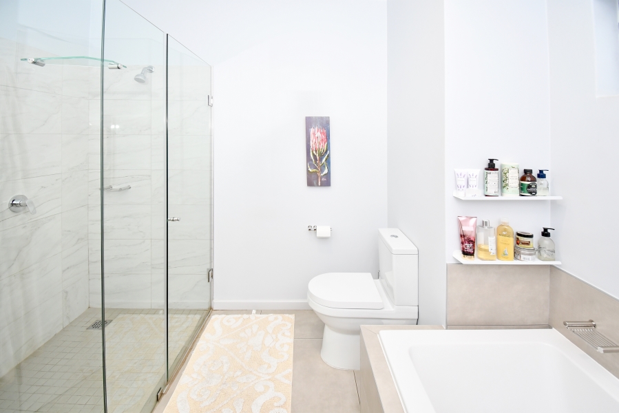 2 Bedroom Property for Sale in Rosebank Gauteng